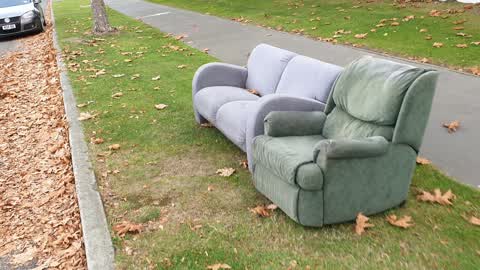 Rubbish/Recycling, a report photo