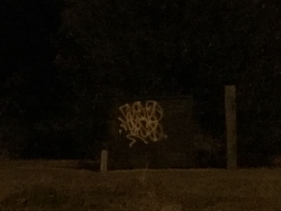The photograph attached to this graffiti report