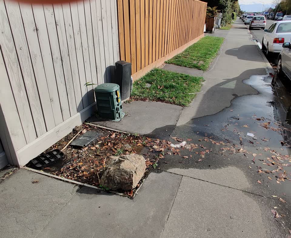 The photograph attached to this water supply report