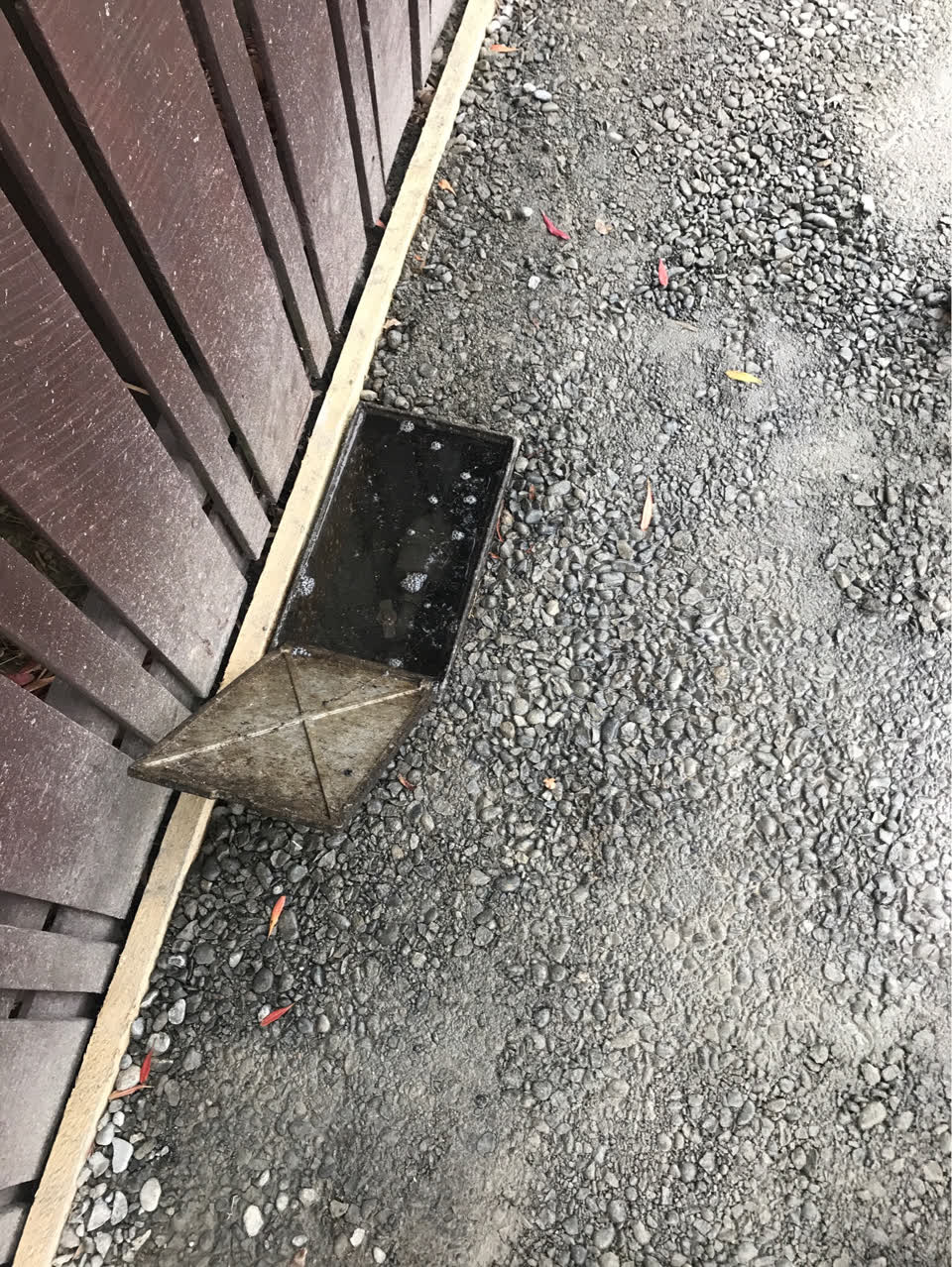 The photograph attached to this water supply report