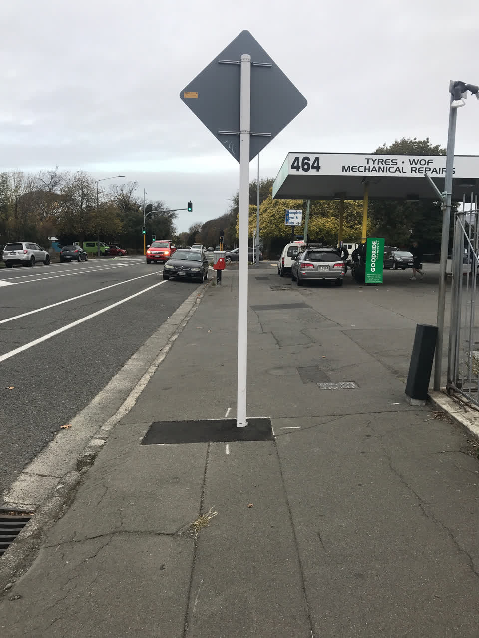 The photograph attached to this roading/streets report