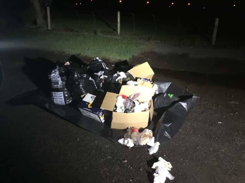 The photograph attached to this rubbish/recycling report