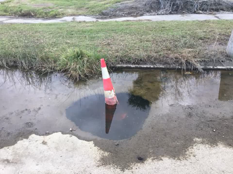 The photograph attached to this roading/streets report
