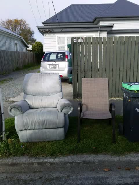 Rubbish/Recycling, a report photo