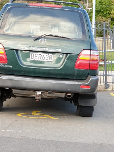 Roading/Streets, a report photo