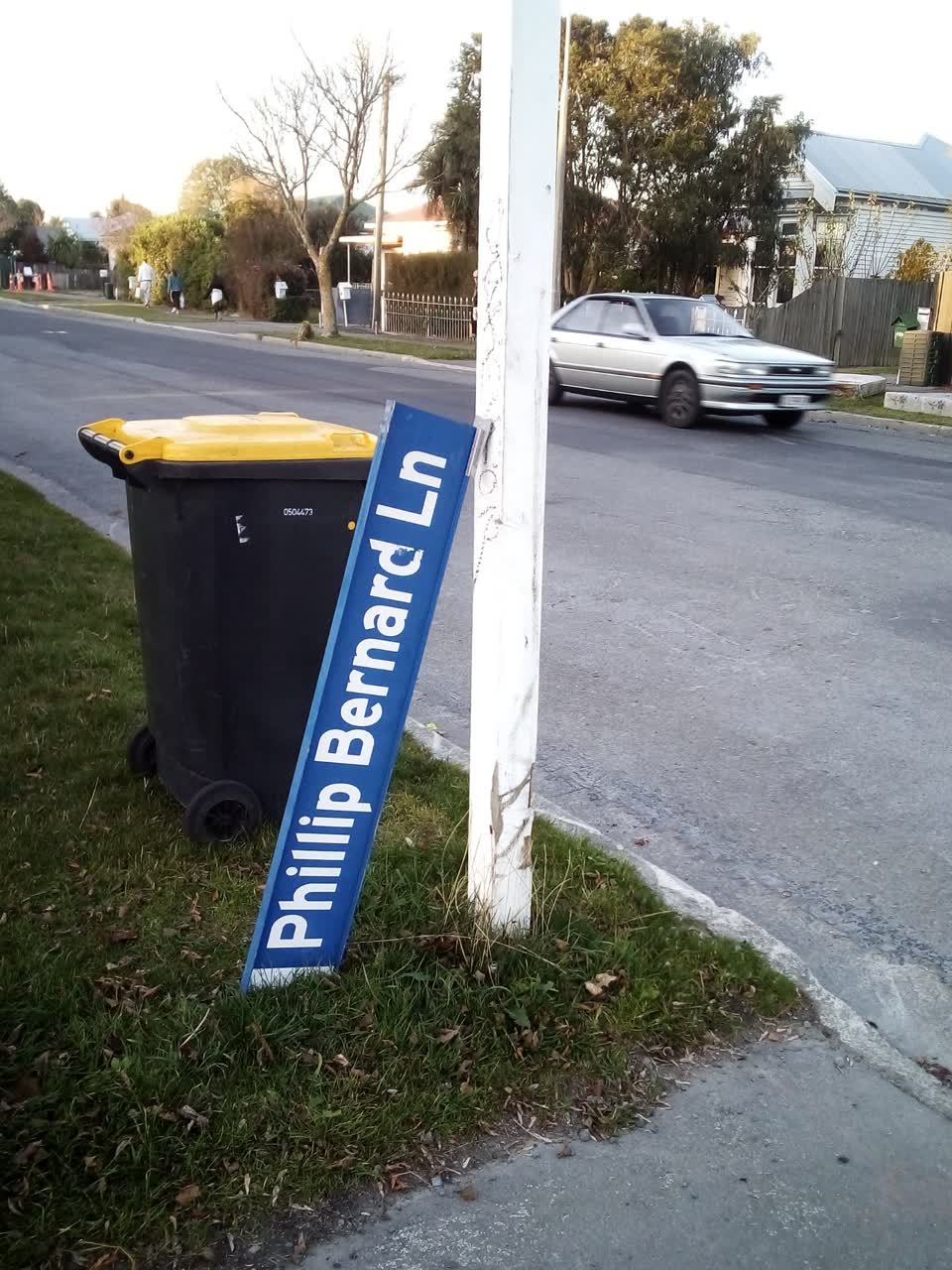 The photograph attached to this roading/streets report