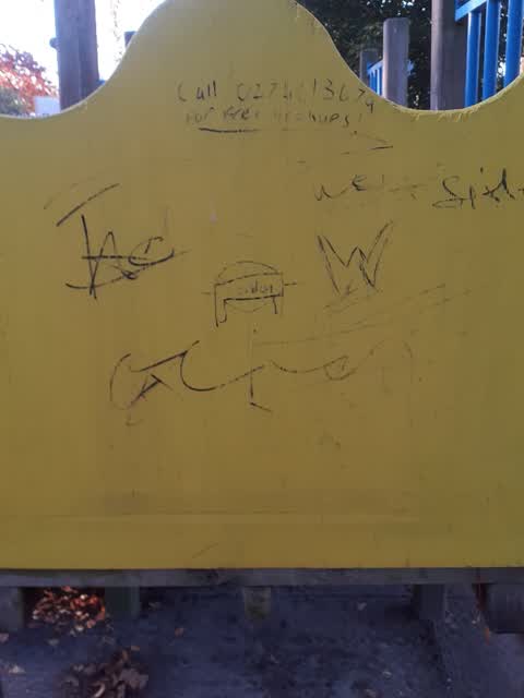 Graffiti, a report photo