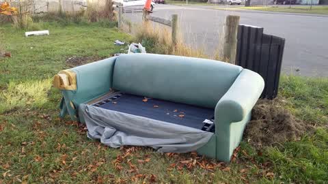 Rubbish/Recycling — a report photo