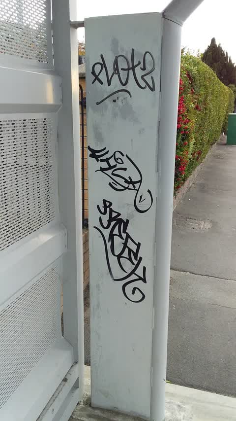 Graffiti, a report photo