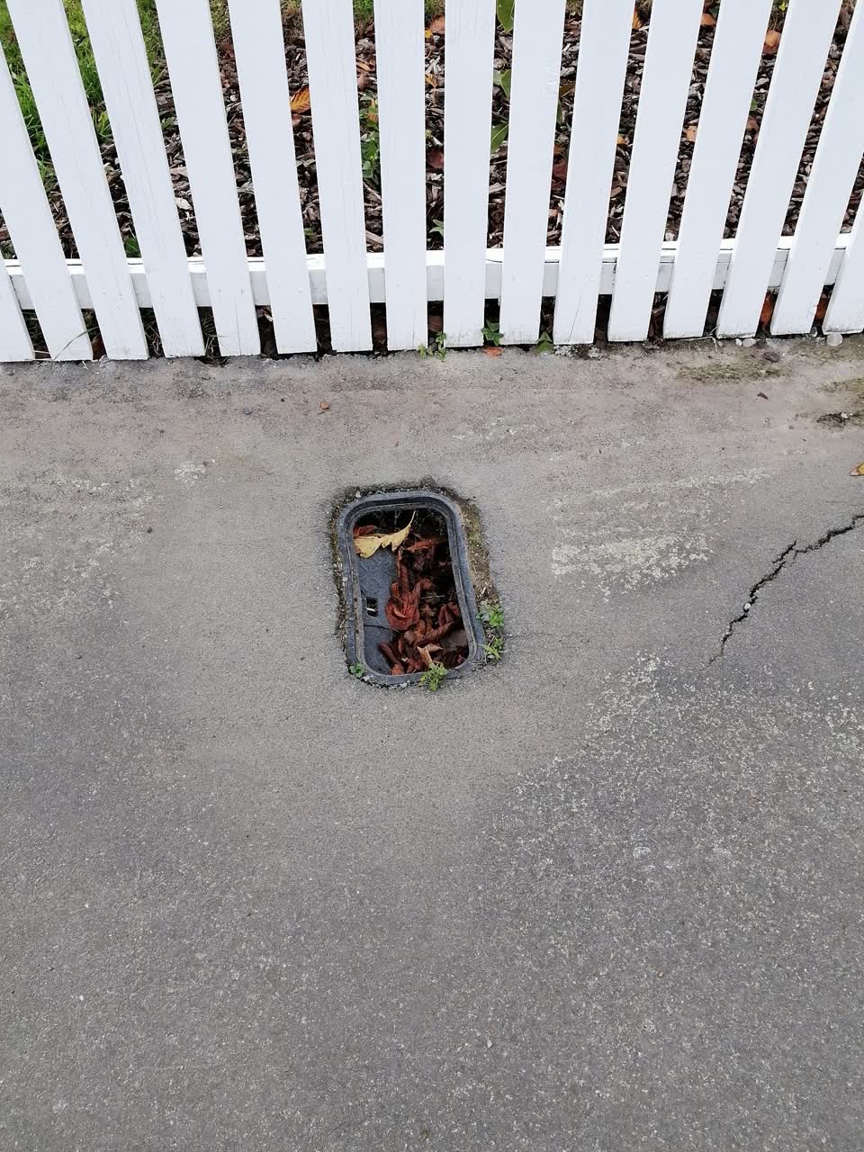 The photograph attached to this water supply report