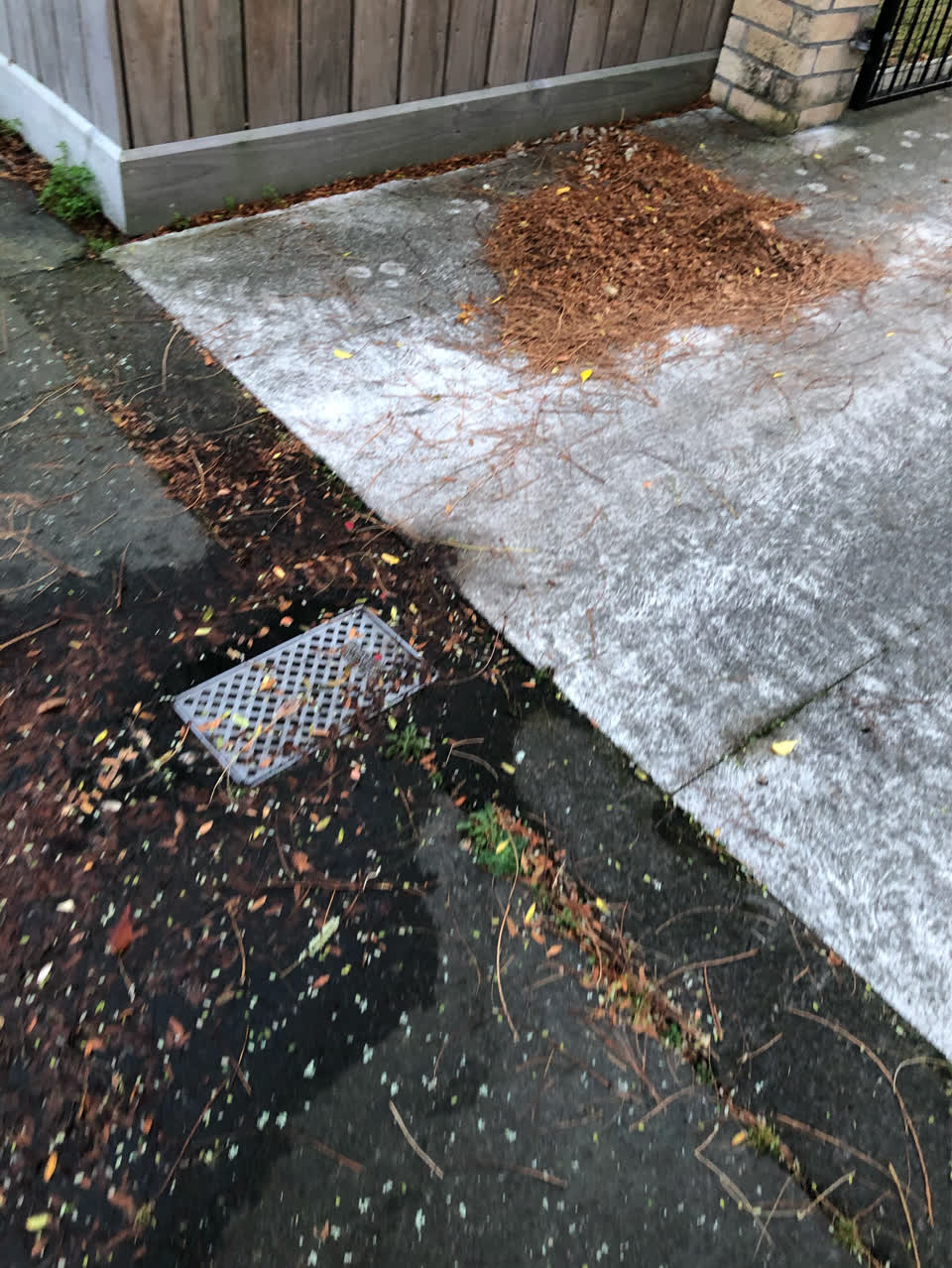 The photograph attached to this water supply report