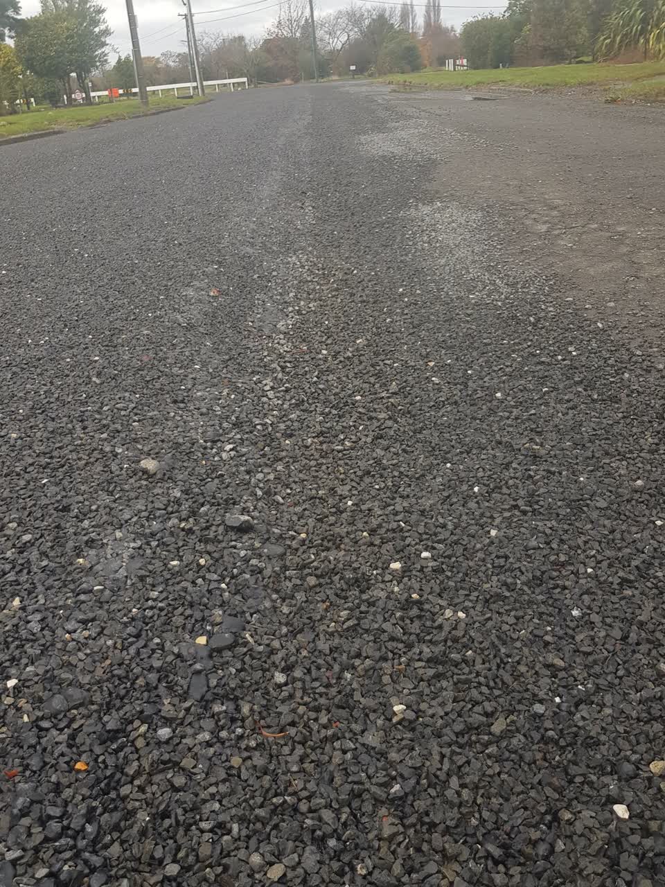 The photograph attached to this roading/streets report