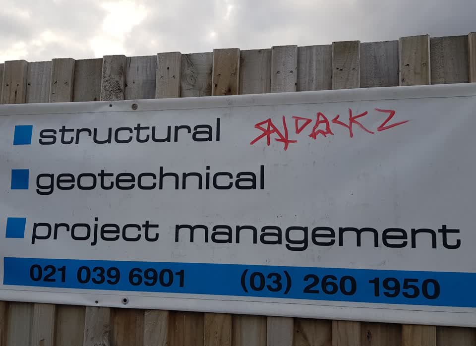 The photograph attached to this graffiti report
