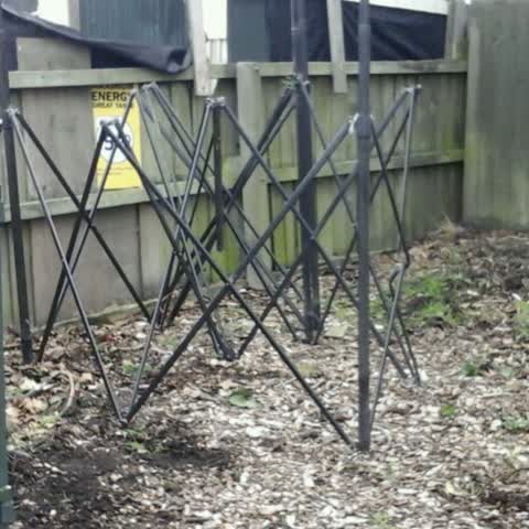 Rubbish/Recycling, a report photo