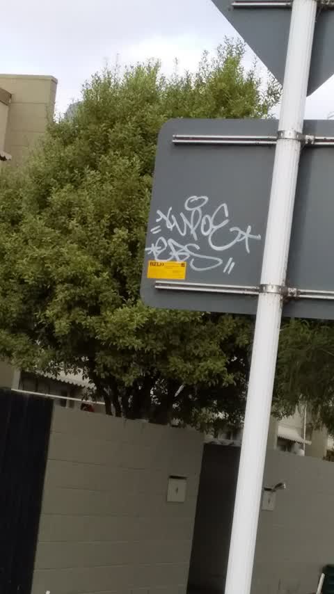Graffiti, a report photo