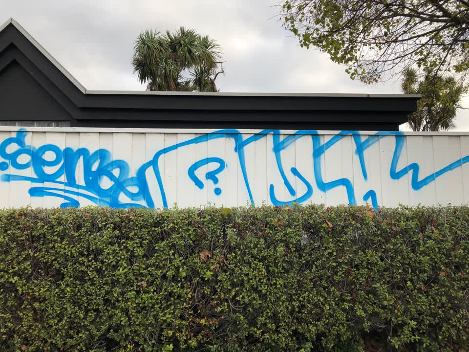 The photograph attached to this graffiti report