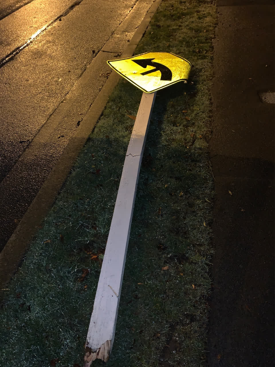 The photograph attached to this roading/streets report