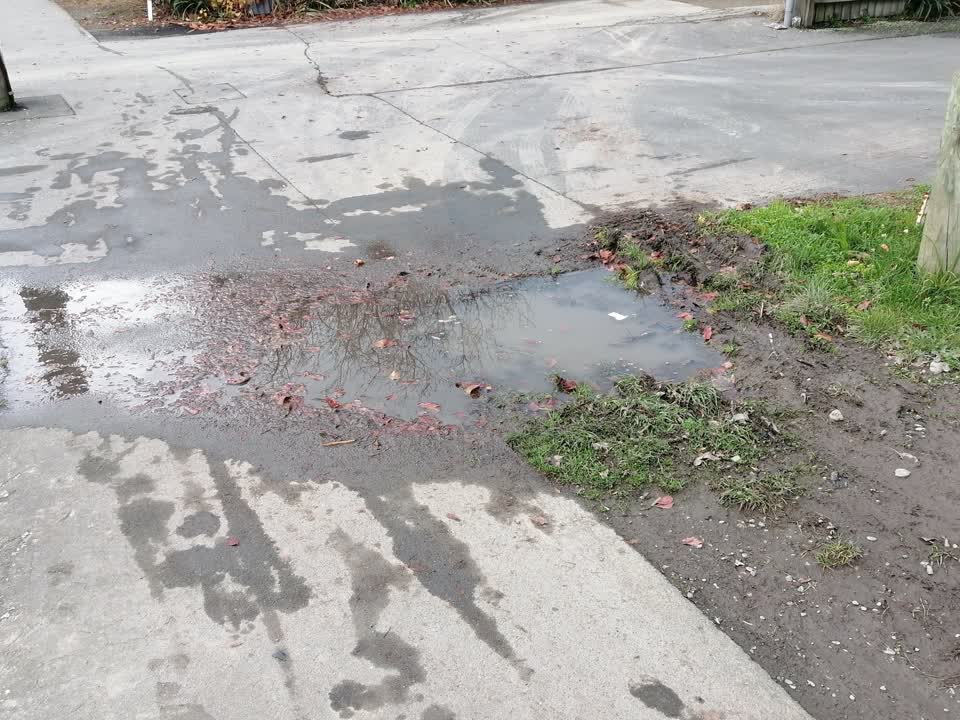 The photograph attached to this water supply report