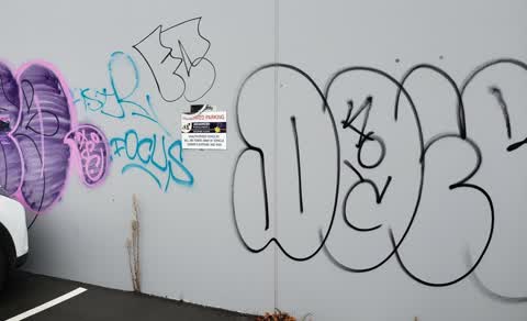 Graffiti, a report photo