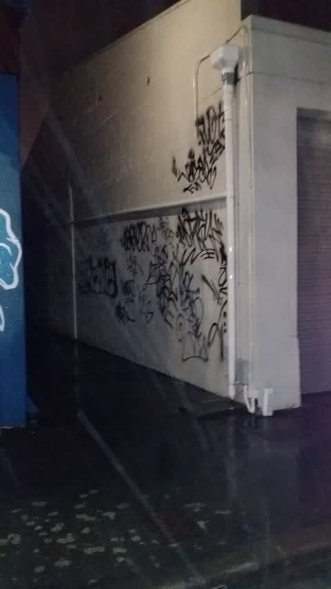 Graffiti, a report photo
