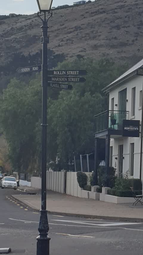 Roading/Streets, a report photo