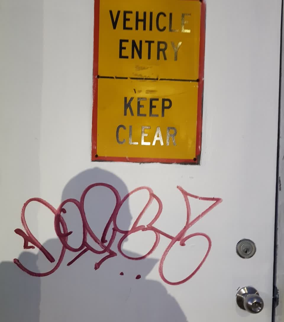 The photograph attached to this graffiti report
