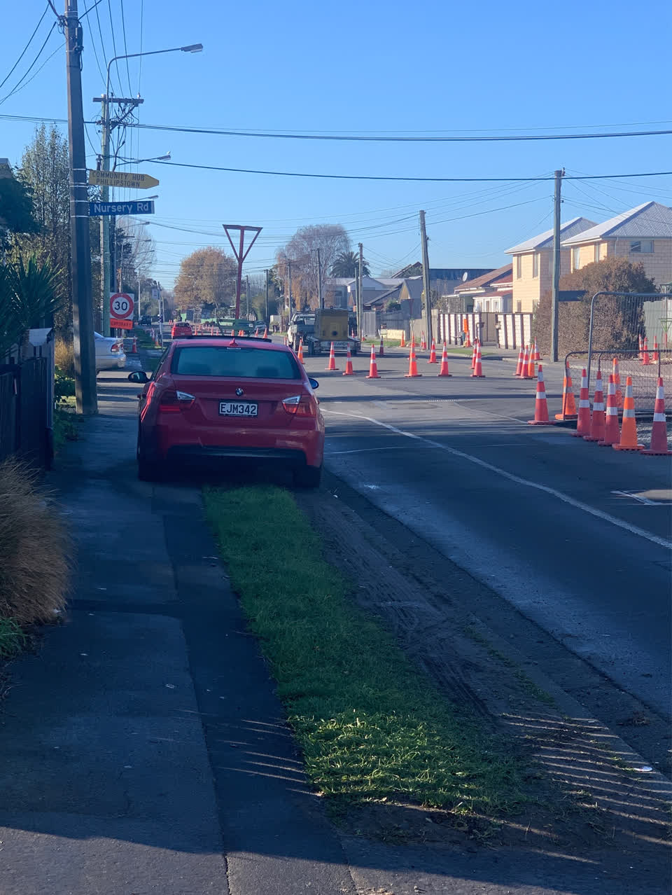 The photograph attached to this roading/streets report