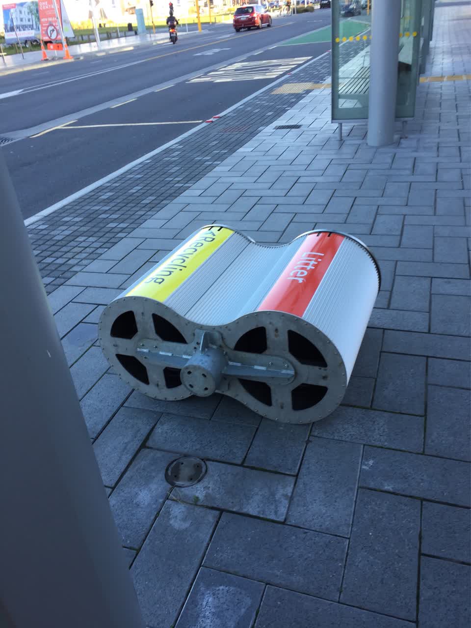 The photograph attached to this rubbish/recycling report