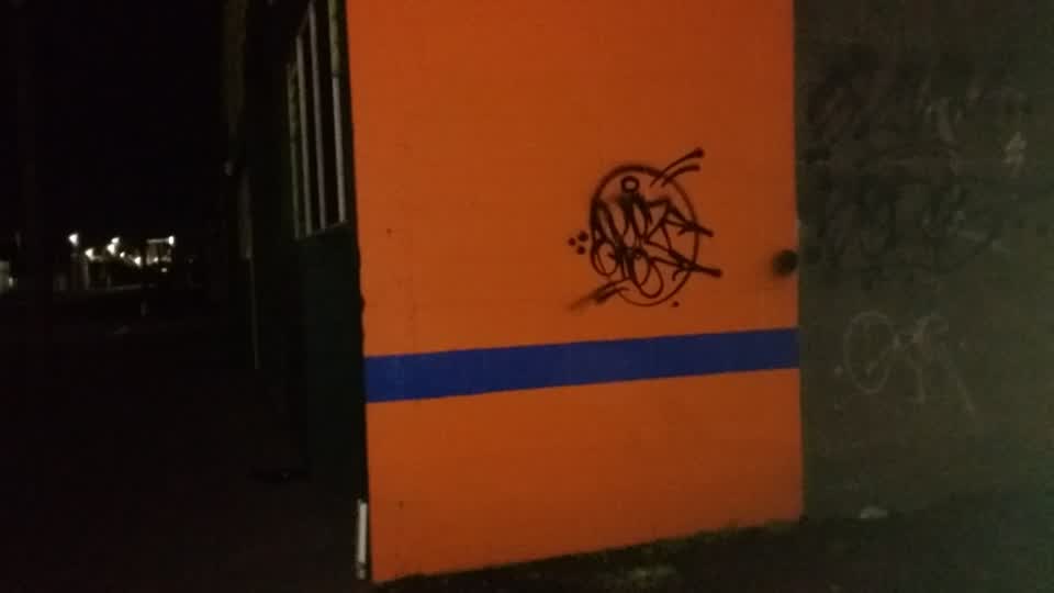 The photograph attached to this graffiti report