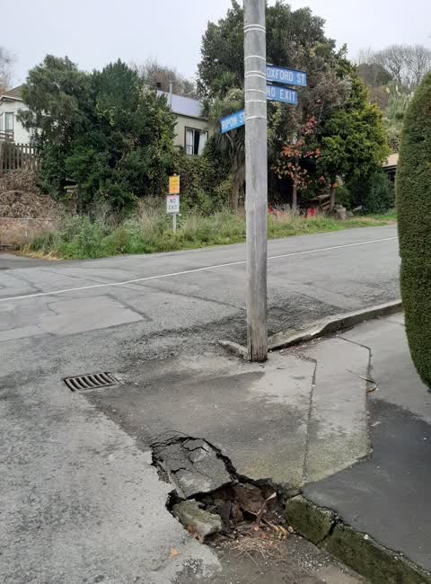 Roading/Streets, a report photo