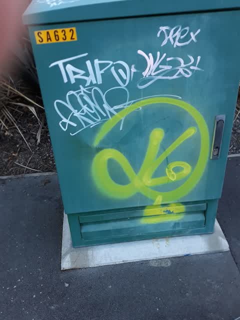 Graffiti, a report photo
