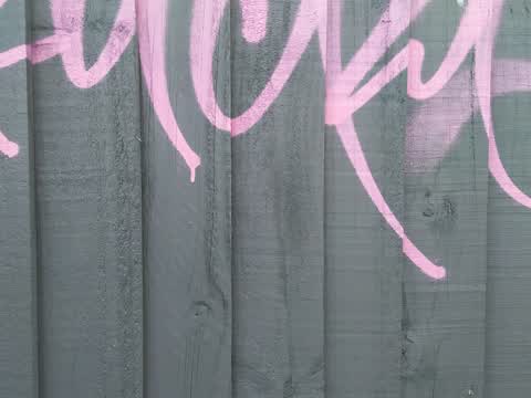 Graffiti, a report photo