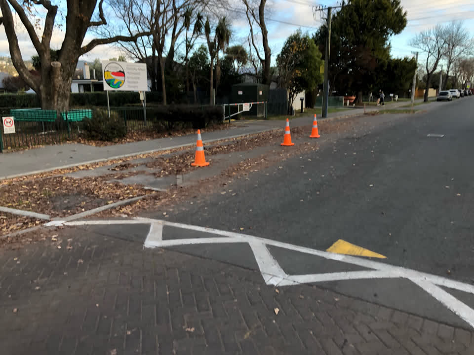 The photograph attached to this roading/streets report