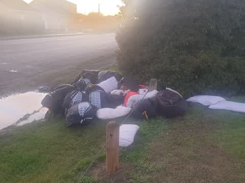 Rubbish/Recycling, a report photo