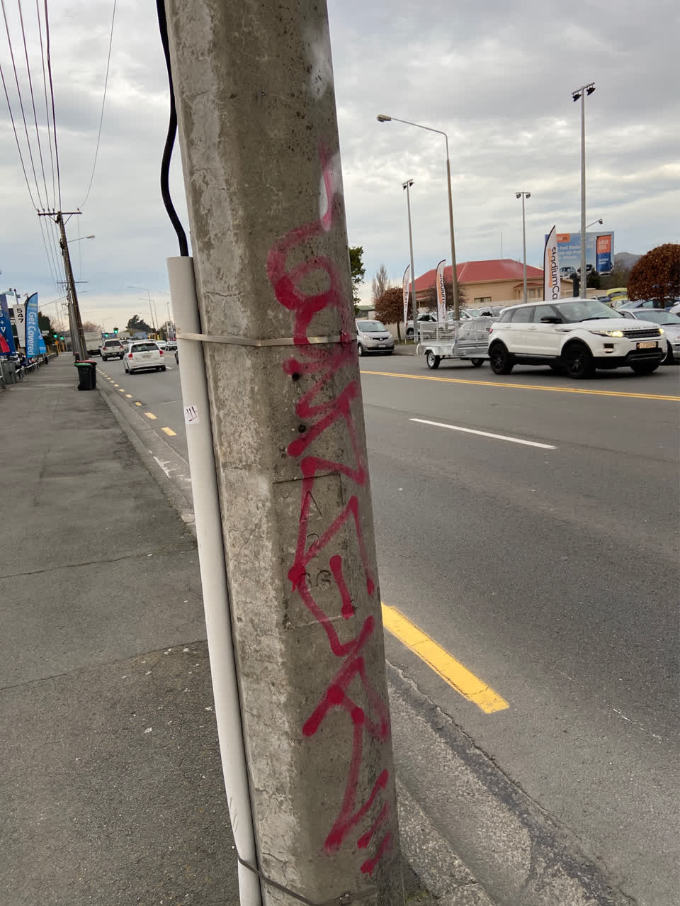 The photograph attached to this graffiti report