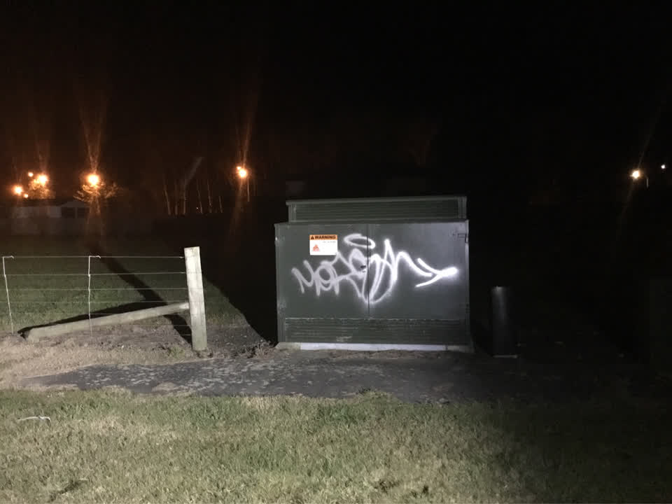 The photograph attached to this graffiti report