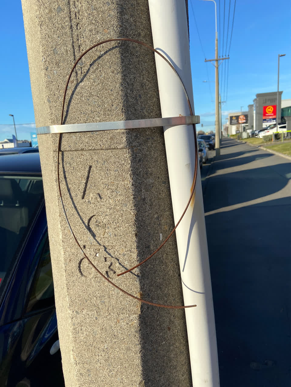 The photograph attached to this roading/streets report