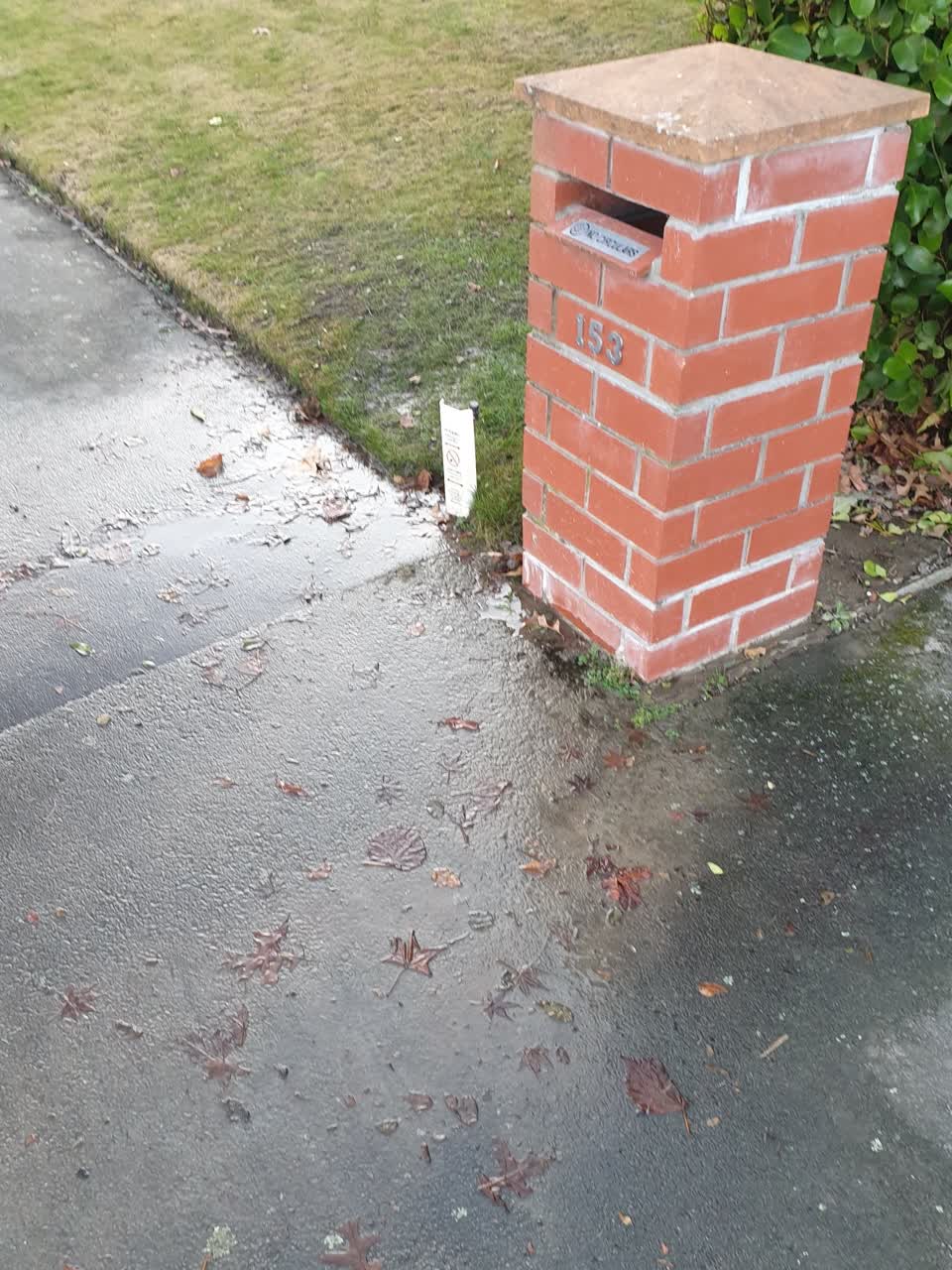 The photograph attached to this water supply report