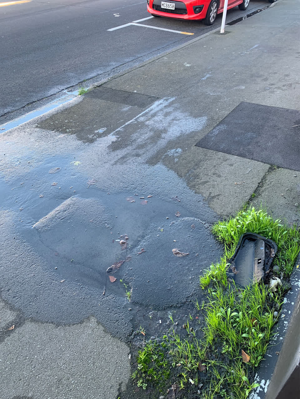 The photograph attached to this water supply report