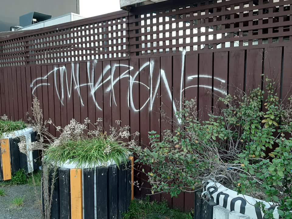 The photograph attached to this graffiti report