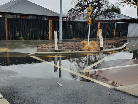 Flooding, a report photo