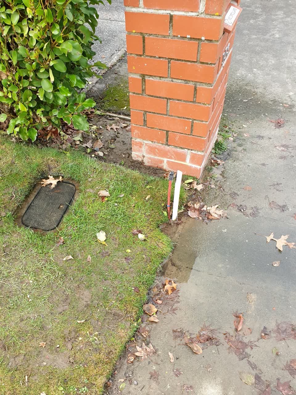 The photograph attached to this water supply report