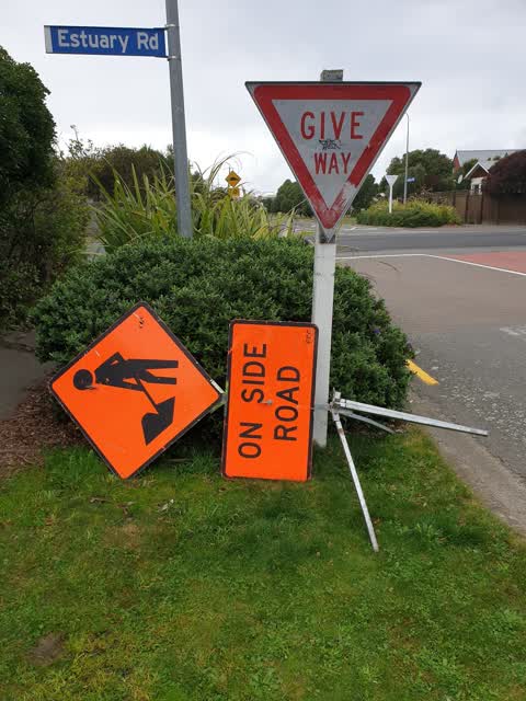 Roading/Streets, a report photo