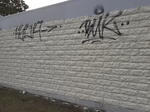 Graffiti, a report photo