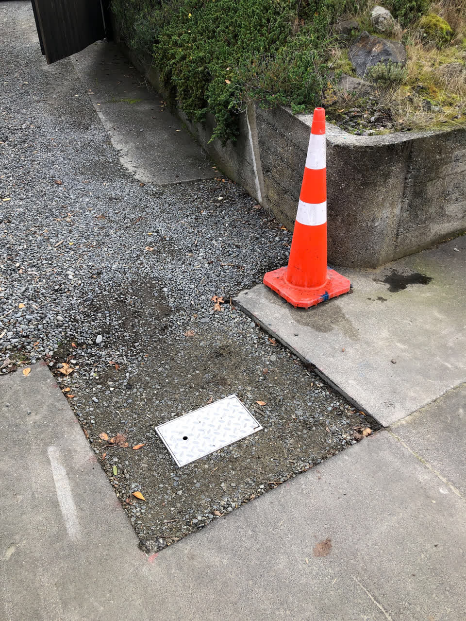 The photograph attached to this water supply report