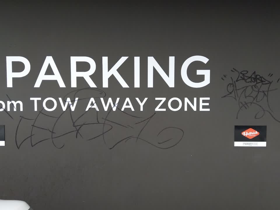 The photograph attached to this graffiti report