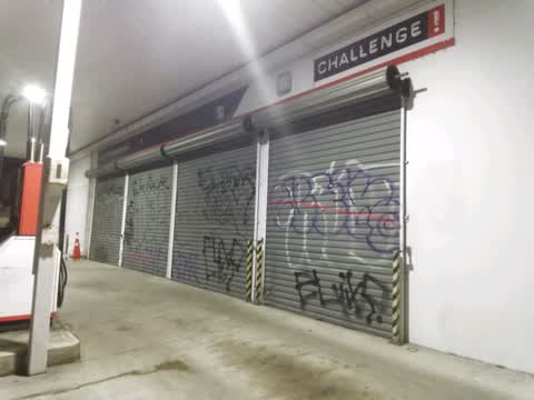 Graffiti, a report photo