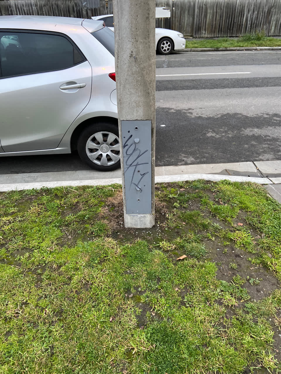 The photograph attached to this graffiti report