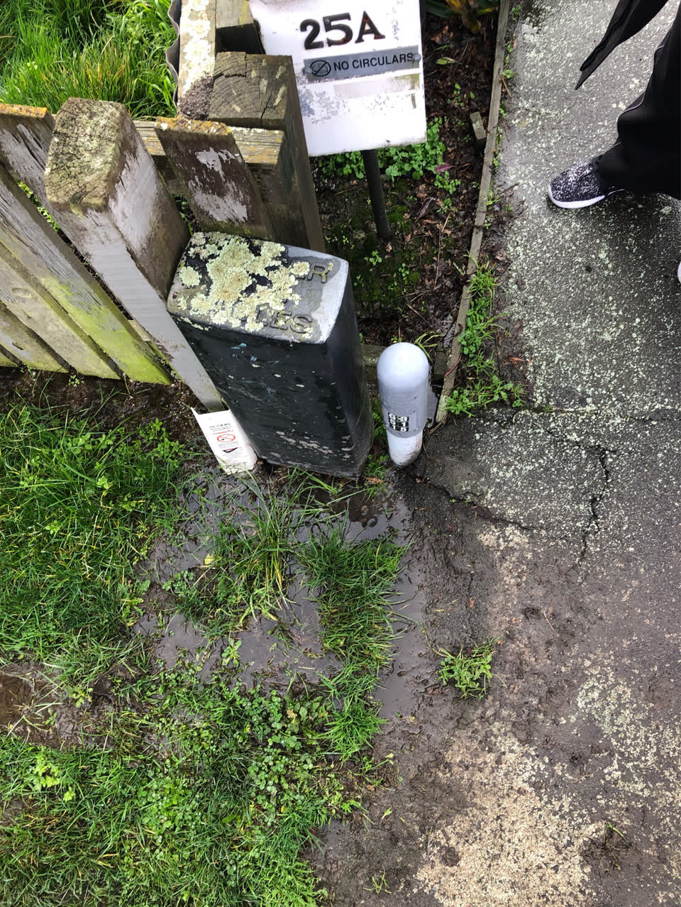 The photograph attached to this water supply report