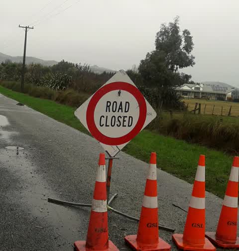 Roading/Streets, a report photo